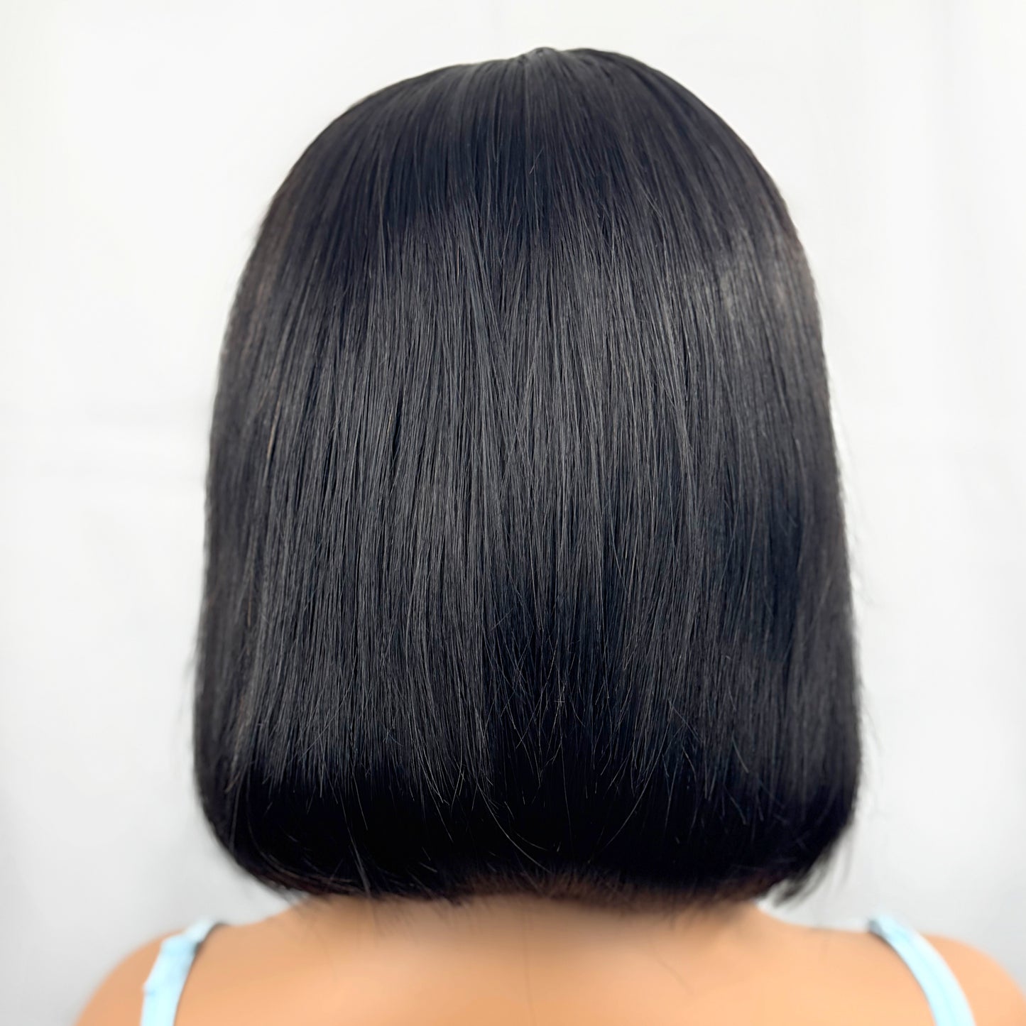 Blunt Cut 5x7 HD Lace Closure Bob Wig – Side Part, 10 Inches, 200% Density