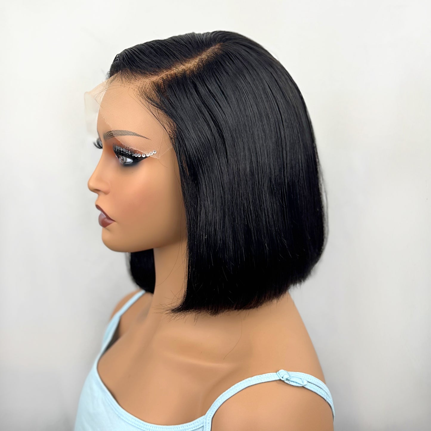 Blunt Cut 5x7 HD Lace Closure Bob Wig – Side Part, 10 Inches, 200% Density